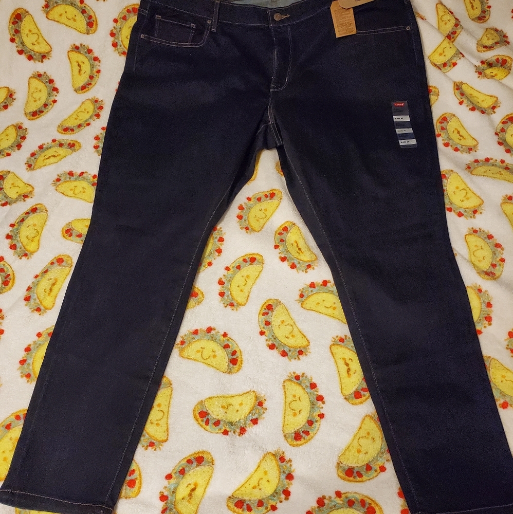 Plus size Levi's
